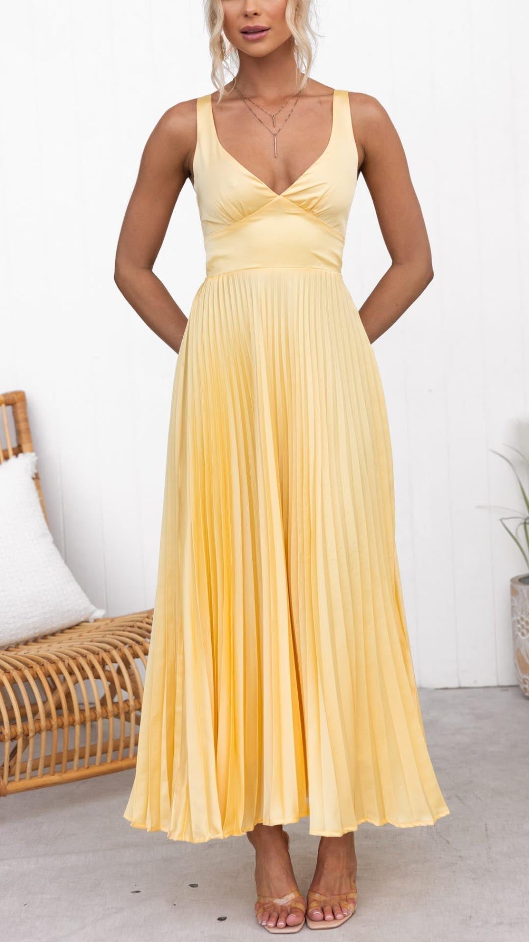 Women's V-Neck Pleated Wedding Guest Maxi Dress