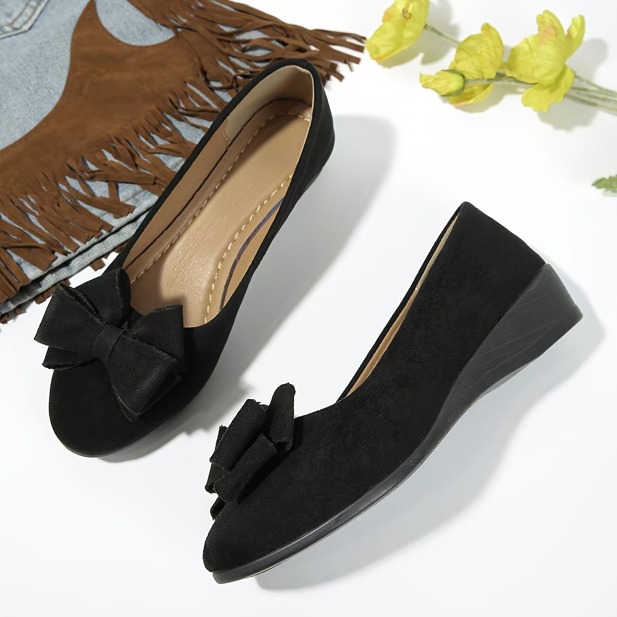 Camila | Women's Bow Detail Round Toe Ballet Flats Slip-On