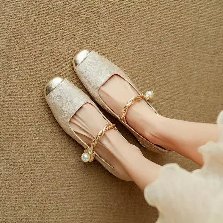 Women's Pearl Strap Mary Jane Heels