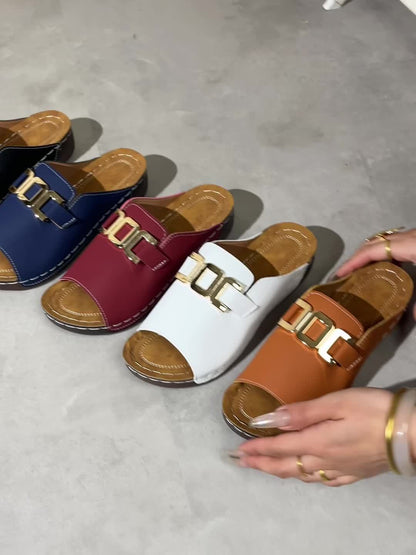 Women's Cushioned Strap Sandals
