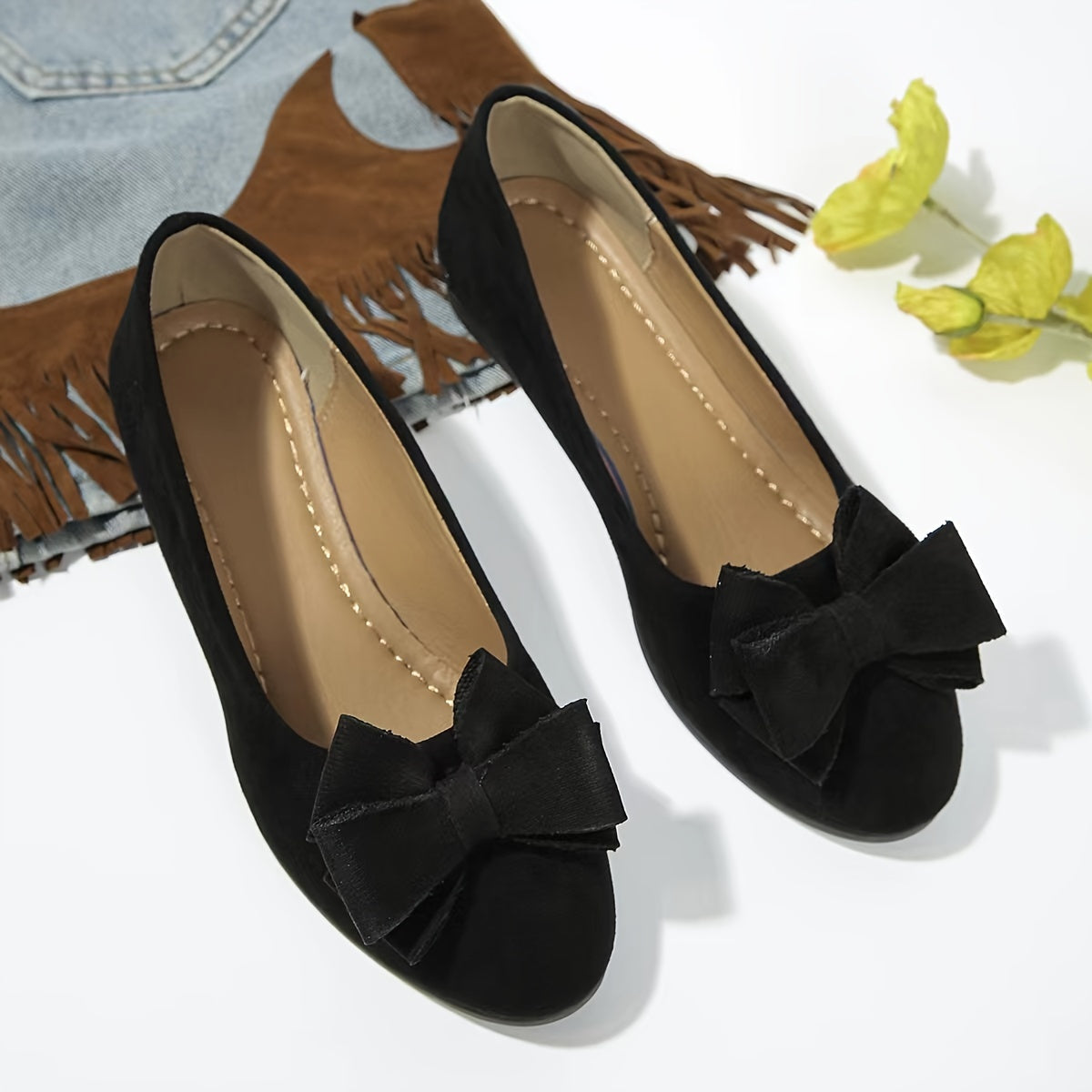 Camila | Women's Bow Detail Round Toe Ballet Flats Slip-On