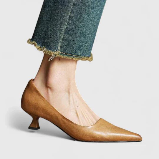 Louisa | Women's Pointed Toe Slingback Kitten Heels in Burgundy