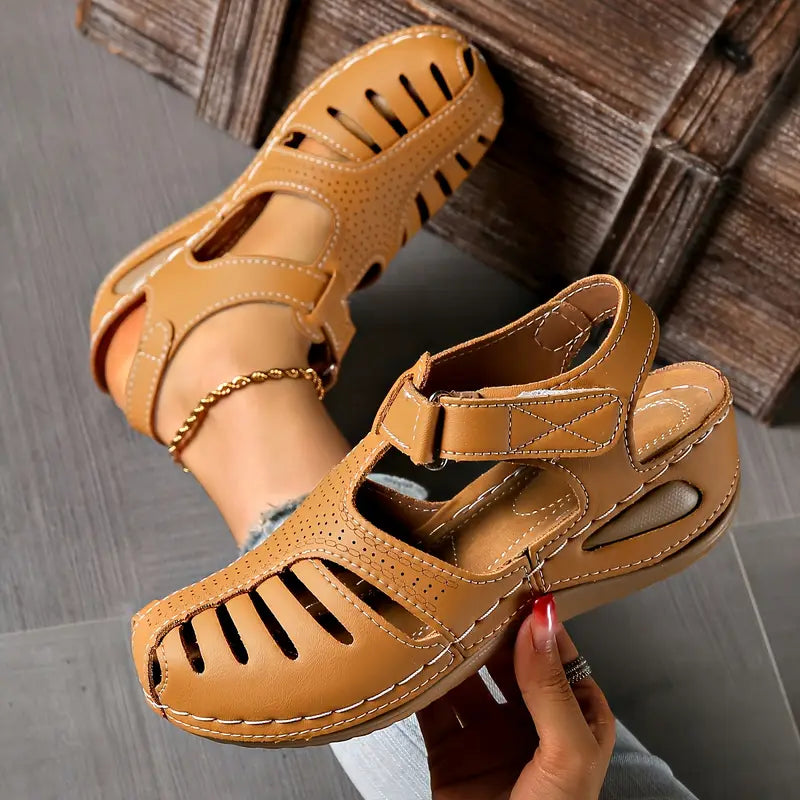 Women's Cushioned Strap Sandals