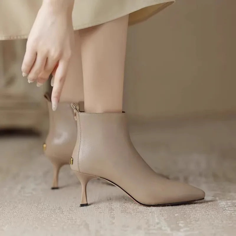 Women's Kitten Heel Boots