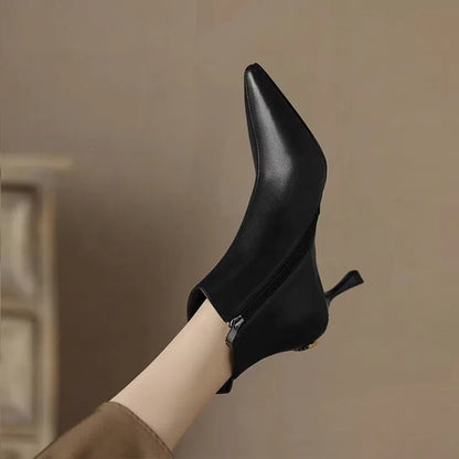 Women's Kitten Heel Boots