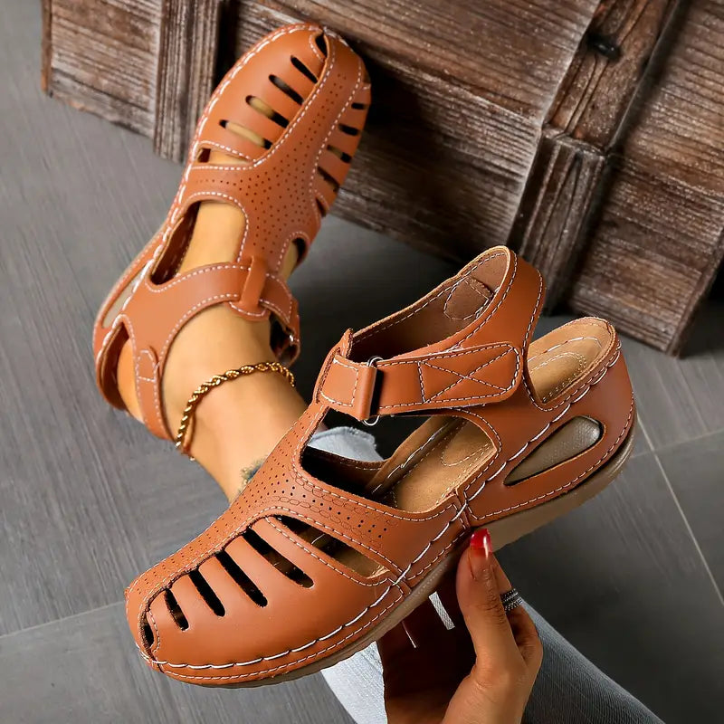Women's Cushioned Strap Sandals