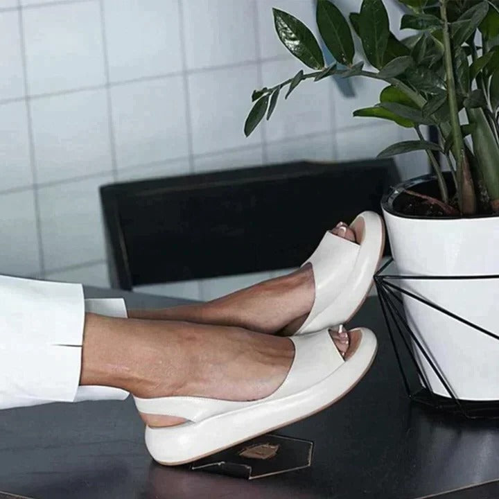 Women's Peep-Toe Slingback Flat Sandals